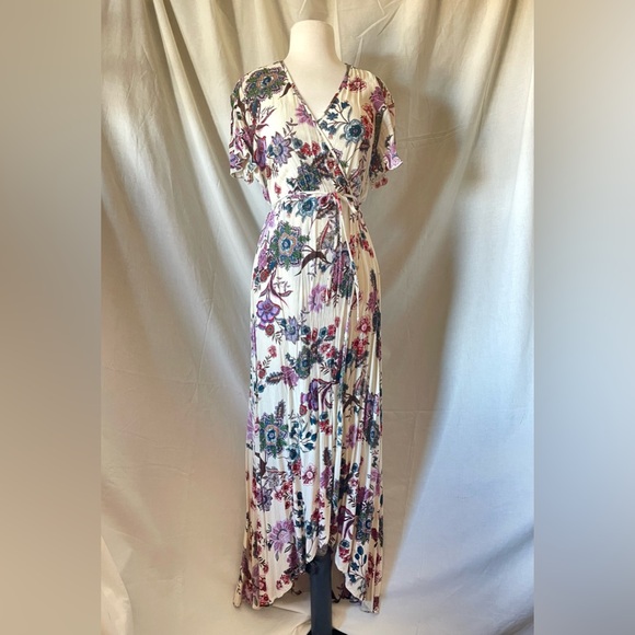 Patrons of Peace Dresses & Skirts - Patrons of Peace Bohemian Maxi Dress sz L